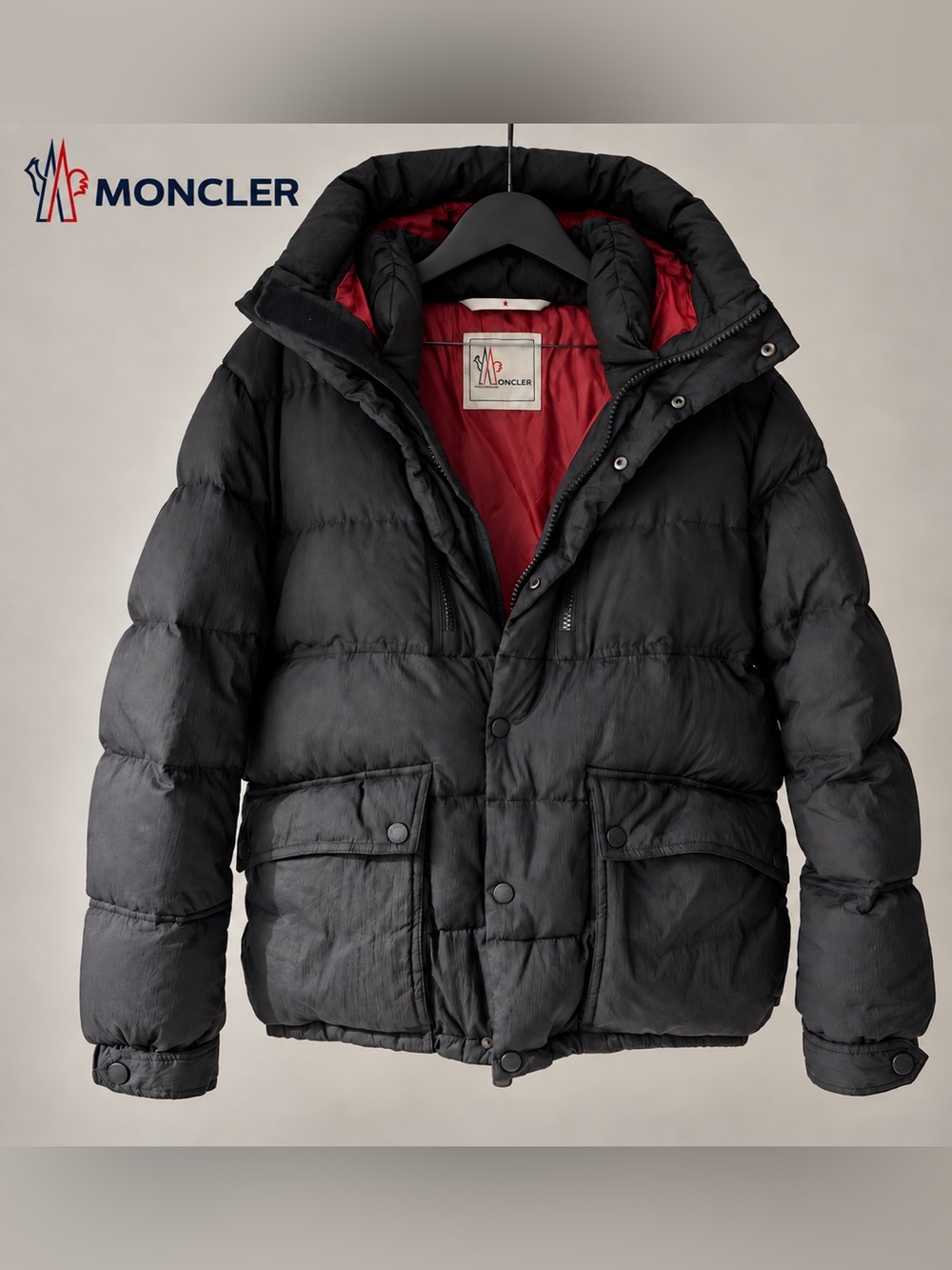 MONCLER Men’s Black Hooded Down Puffer Jacket Medium